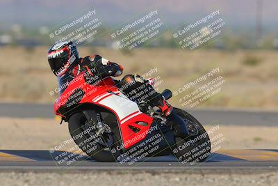 media/Sep-09-2023-SoCal Trackdays (Sat) [[6f49351c42]]/Turn 15 (745am)/
